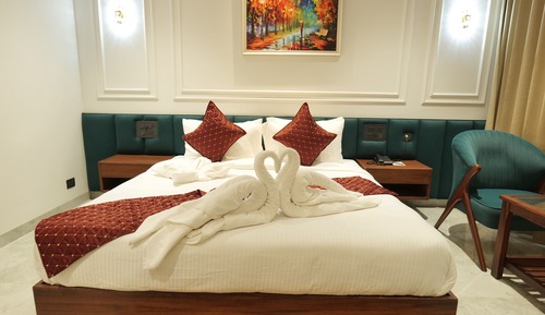 Deluxe Double or Twin Room, City View