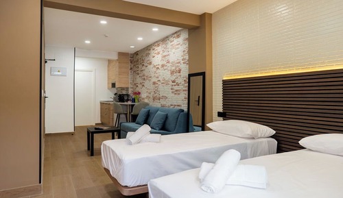 Deluxe Studio, Balcony