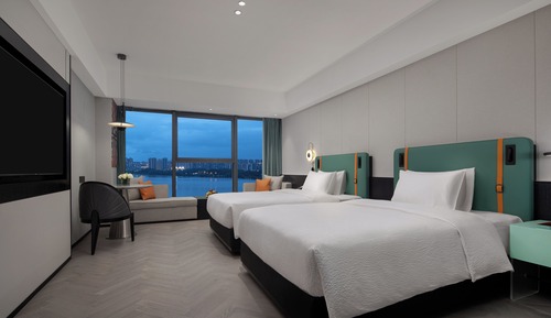 Standard Single Room, Hill View
