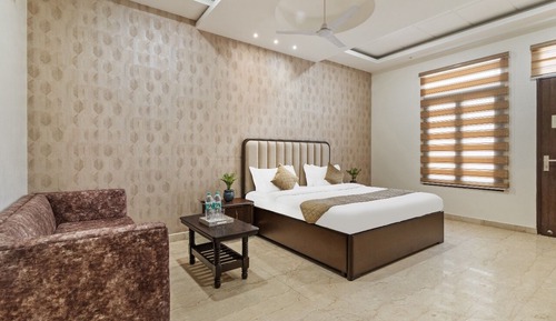  Entire Home 9 BHK