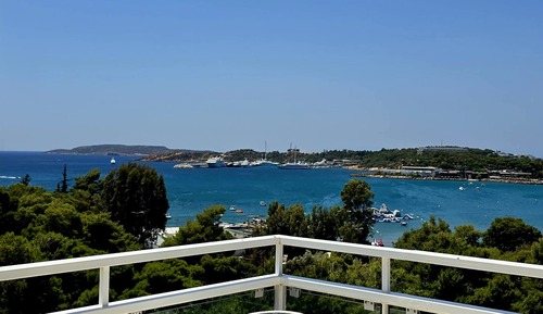 Comfort Apartment, 2 Bedrooms, Sea View