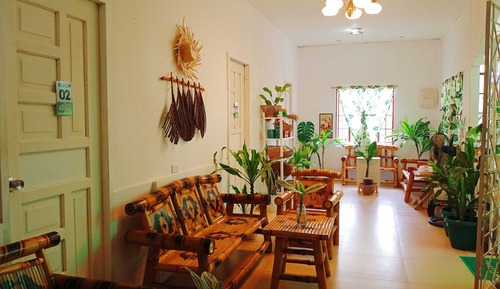 Comfort Room, Garden View