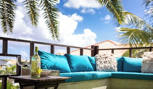 Panoramic Apartment, 1 King Bed, Kitchenette, Garden View
