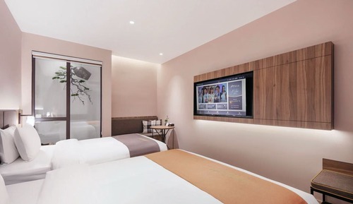 Family Twin Room