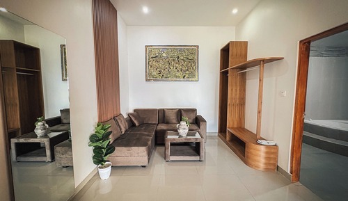 Family Room, Mountain View