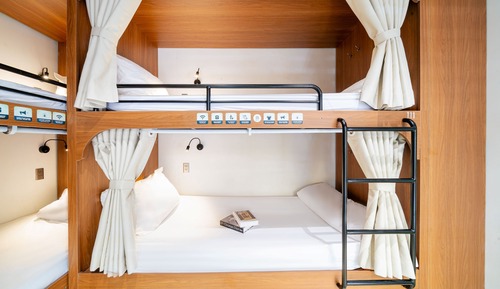Standard Shared Dormitory, Women only