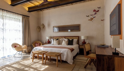 Luxury Room, Garden View