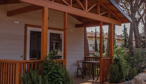 Premium Cabin, Garden View