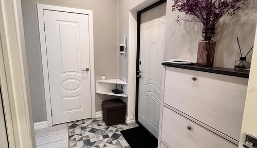 Comfort Condo, 1 King Bed with Sofa bed, Pets Allowed, Courtyard View