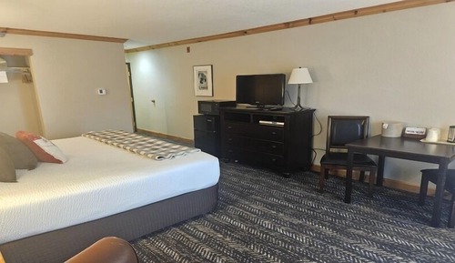 Deluxe Room, 1 King Bed (Selkirk Choice)
