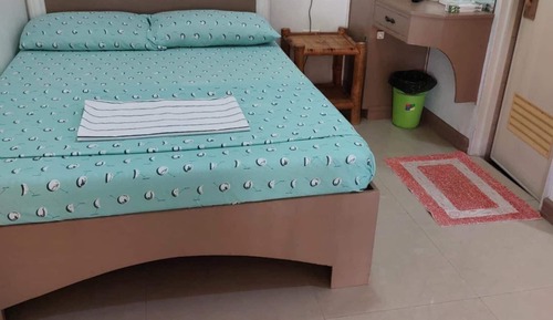 Basic Single Room