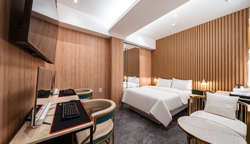 Luxury Room