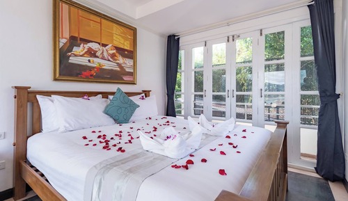 Villa, 5 Bedrooms, Smoking, Private Pool