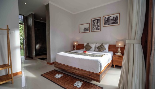 Deluxe Double Room, Pool View
