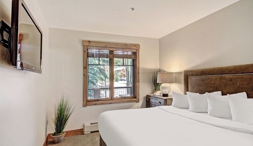 Condo, 1 Bedroom