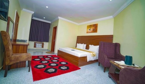 Deluxe Room, Balcony, City View