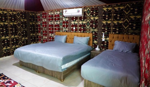 Classic Double Room, Balcony, Mountain View