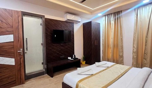 Premium Double Room, 1 King Bed