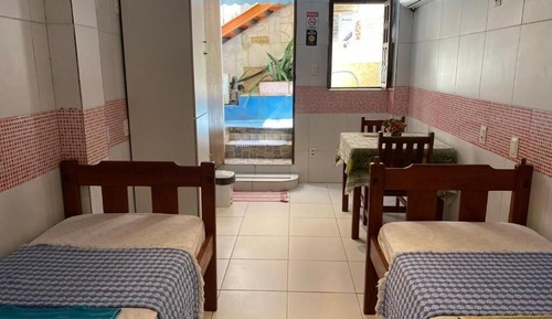 Standard Twin Room, 2 Twin Beds, Private Bathroom