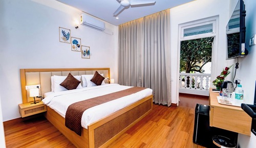 Deluxe Double Room, Balcony, Garden View