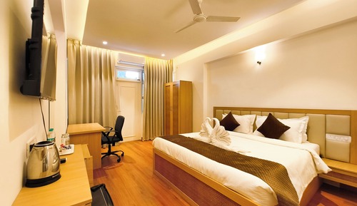 Executive Double Room, Balcony, Garden View