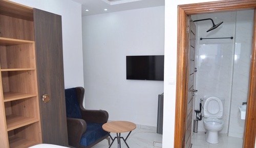 Comfort Room