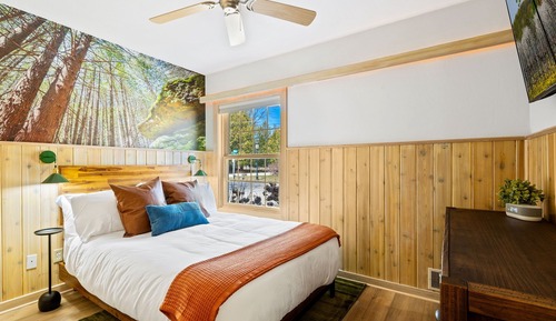 Standard Suite, 1 Queen Bed, Ground Floor