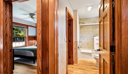 Standard Suite, 1 Queen Bed with Sofa bed, Ground Floor
