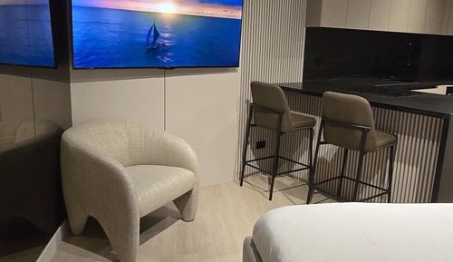Business Room