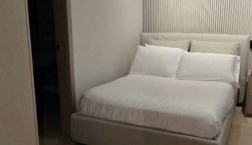 Signature Room