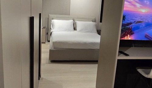 Business Room
