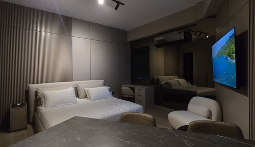 Business Room