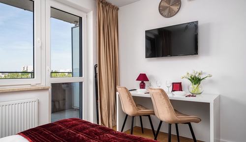 Comfort Studio Suite, Balcony, City View