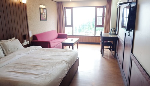 Superior Room, Mountain View