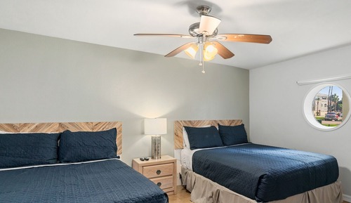 Apartment, 2 Bedrooms, Kitchen, Pool View