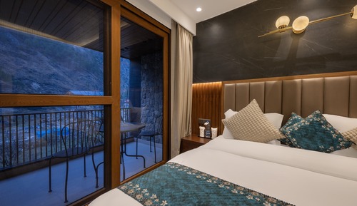 Superior Room, Balcony, River View