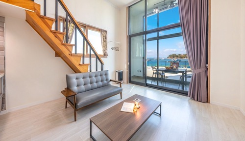 Basic Room, 1 Bedroom (Room 1(OceanView,Two-bed,Private BBQ))