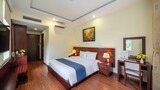 Classic Room, 1 King Bed, Mountain View