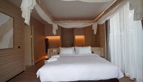 Canyon Spa 2 Bed Room