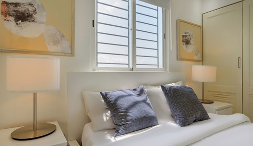 Classic Apartment, 3 Bedrooms, Ocean View