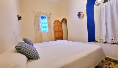 Standard Twin Room, City View
