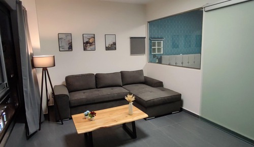 Apartment, Smoking
