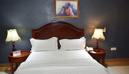 Deluxe Room, Balcony, City View