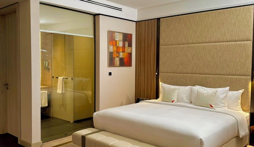 Deluxe Double or Twin Room, Non Smoking, City View