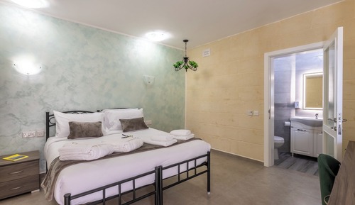 Family Studio, Sea View (Ta'Battista Guesthouse with pool-room)