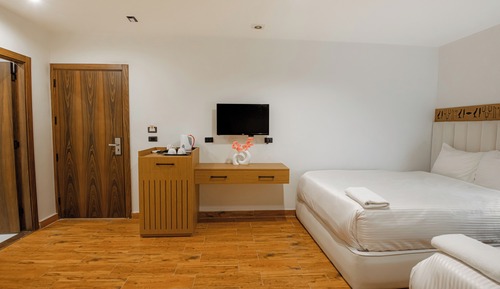 Classic Quadruple Room