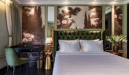 Deluxe Room, Balcony, City View