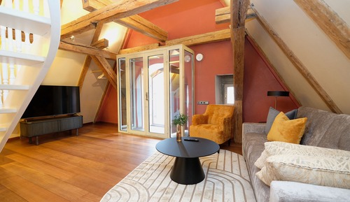 Traditional Suite