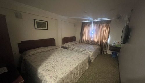 Deluxe Quadruple Room