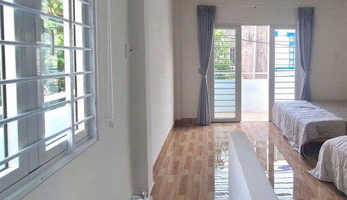 Comfort Apartment, Balcony, Courtyard View